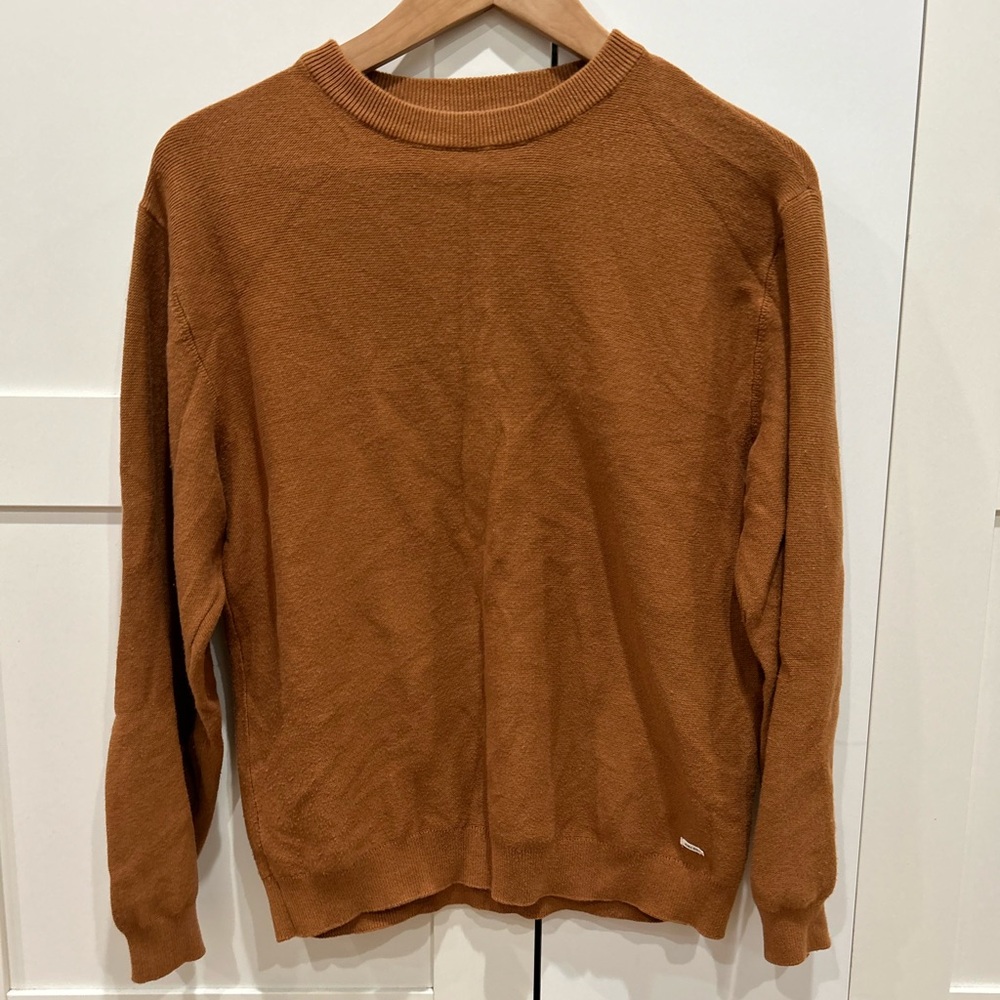 Brown crewneck sweater